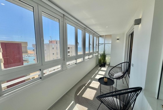 Revente - Appartement - Torrevieja - Acequion