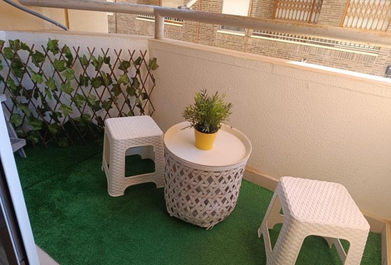 Revente - Appartement - Torrevieja - Las Piscinas Naturales