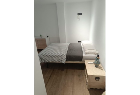 Revente - Appartement - Torrevieja - Las Piscinas Naturales