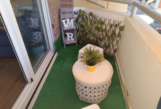 Revente - Appartement - Torrevieja - Las Piscinas Naturales