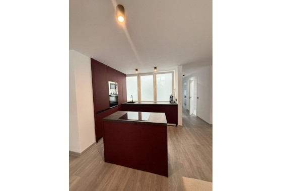 Segunda Mano - Apartamento - Torrevieja - Estacion de autobuses