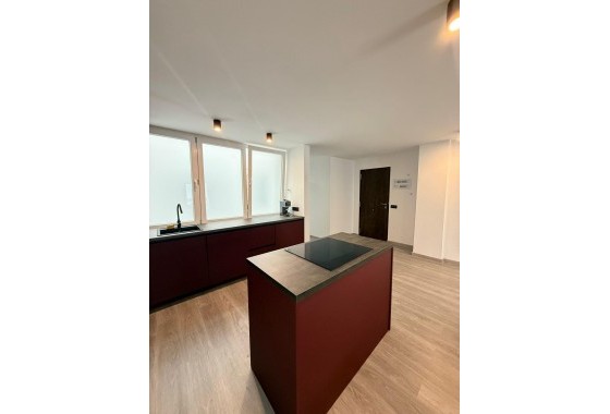 Segunda Mano - Apartamento - Torrevieja - Estacion de autobuses