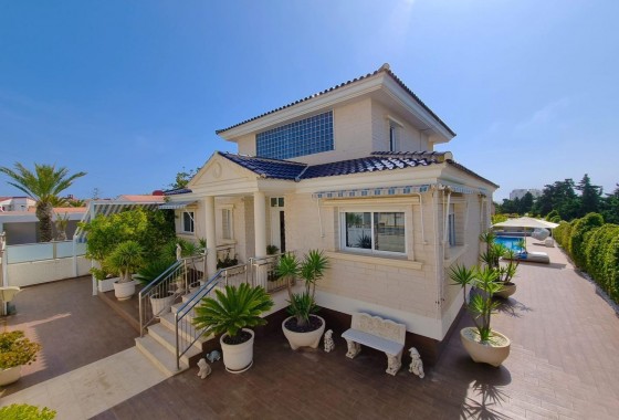 Segunda Mano - Chalet - Torrevieja - Torre la mata