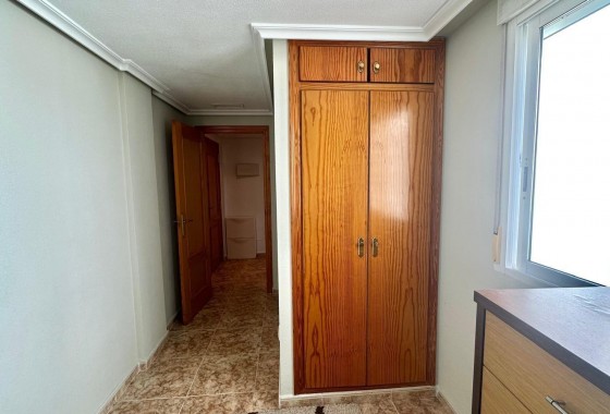 Segunda Mano - Apartamento - Torrevieja - torrevieja