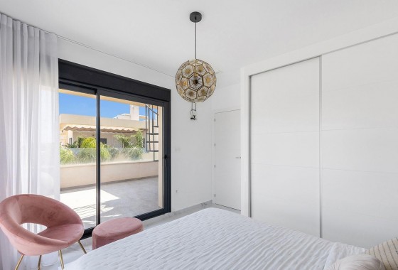 Segunda Mano - Chalet - Torrevieja - Torretas