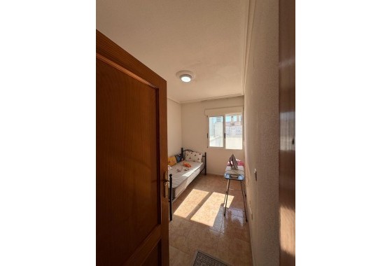 Segunda Mano - Apartamento - Torrevieja - torrevieja