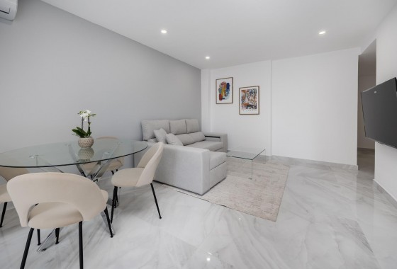 Resale - Apartment - Torrevieja - torrevieja