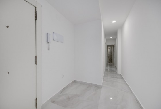 Resale - Apartment - Torrevieja - torrevieja