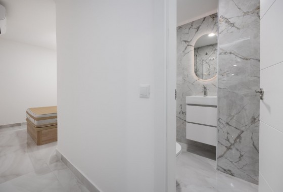 Resale - Apartment - Torrevieja - torrevieja