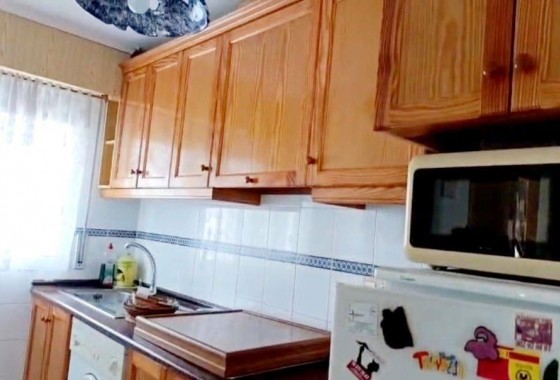 Segunda Mano - Apartamento - Torrevieja - Estacion de autobuses