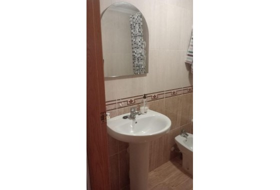 Segunda Mano - Apartamento - Torrevieja - Acequion