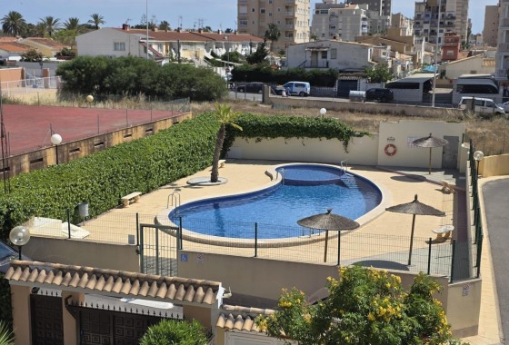 Revente - Villa - Torrevieja - Playa del cura