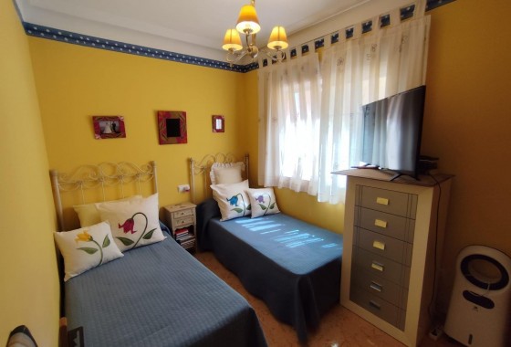 Revente - Villa - Torrevieja - Aguas nuevas 1