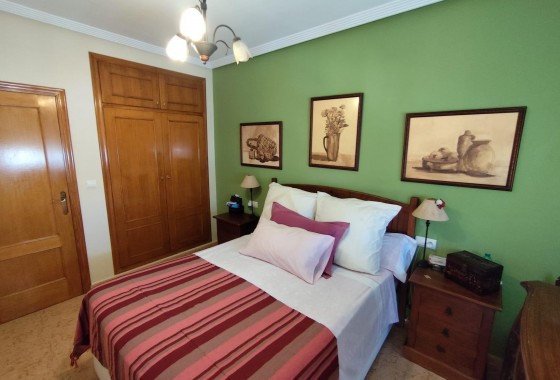 Revente - Villa - Torrevieja - Aguas nuevas 1