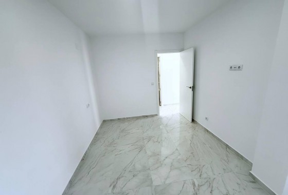 Segunda Mano - Apartamento - Torrevieja - La veleta