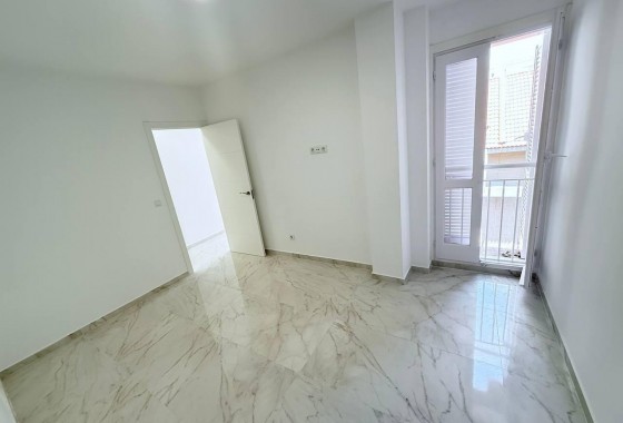 Segunda Mano - Apartamento - Torrevieja - La veleta