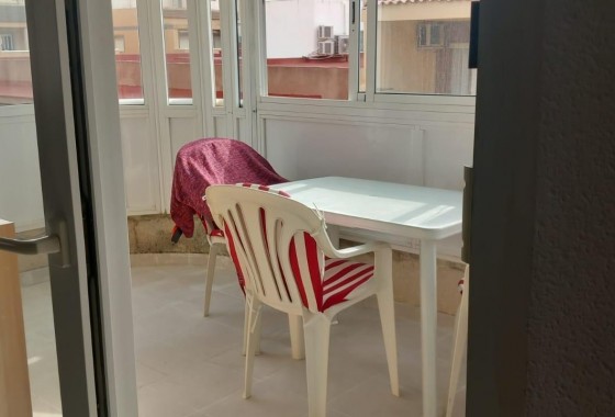 Segunda Mano - Apartamento - Torrevieja - Acequion