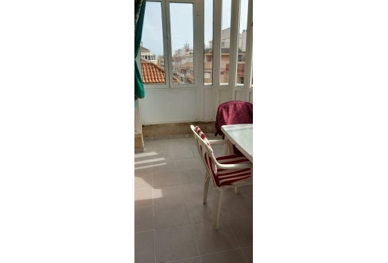 Segunda Mano - Apartamento - Torrevieja - Acequion