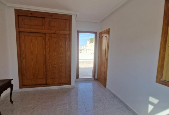 Segunda Mano - Adosado - Torrevieja - La siesta