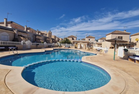 Segunda Mano - Adosado - Torrevieja - La siesta