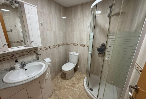 Segunda Mano - Apartamento - Torrevieja - Estacion de autobuses