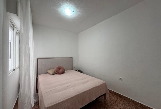 Segunda Mano - Apartamento - Torrevieja - torrevieja