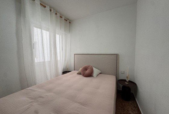 Segunda Mano - Apartamento - Torrevieja - torrevieja