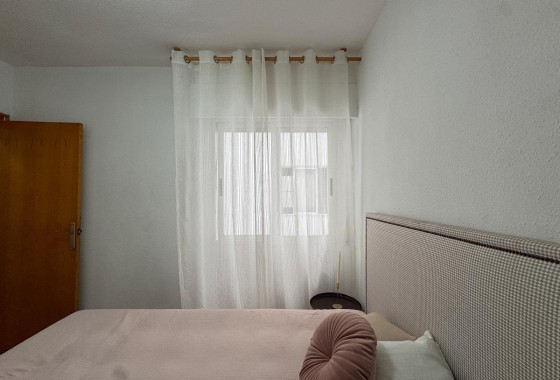Segunda Mano - Apartamento - Torrevieja - torrevieja