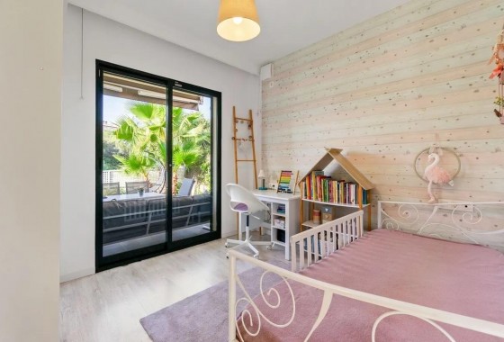 Revente - Villa - Orihuela Costa - La Zenia