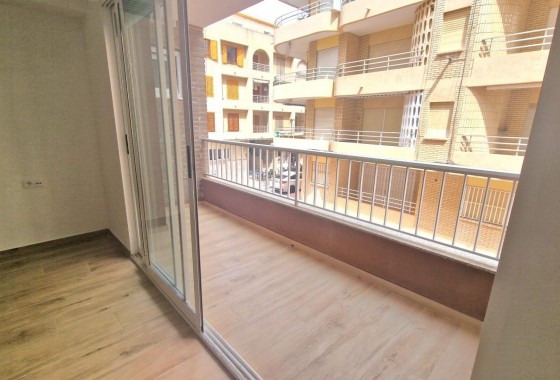 Revente - Appartement - Torrevieja - La Mata