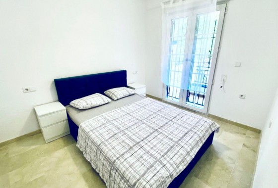 Revente - Maison de ville - Orihuela Costa - Villamartín-Las Filipinas