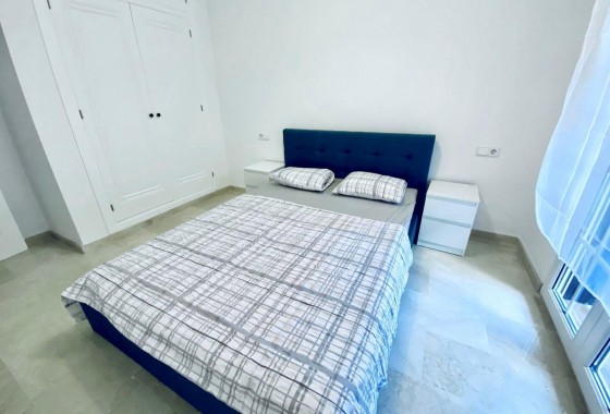 Revente - Maison de ville - Orihuela Costa - Villamartín-Las Filipinas