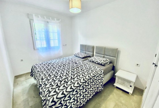 Revente - Maison de ville - Orihuela Costa - Villamartín-Las Filipinas