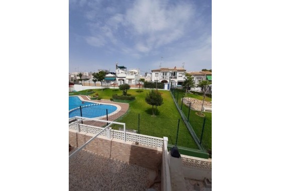 Revente - Bungalow - Torrevieja - Los balcones
