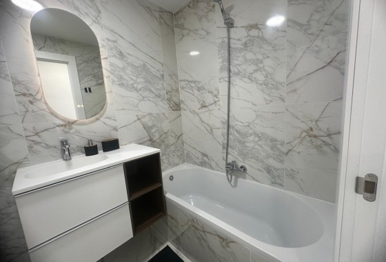 Revente - Appartement - Torrevieja - Estacion de autobuses