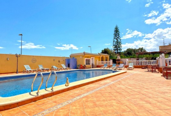 Revente - Villa - Torrevieja - Los Balcones - Los Altos del Edén