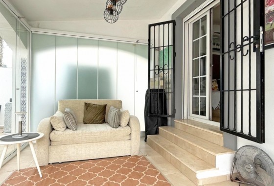 Revente - Villa - Orihuela Costa - Villamartín