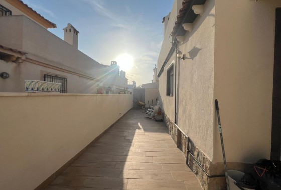 Revente - Villa - Torrevieja - Aguas nuevas 1