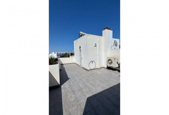 Revente - Villa - Torrevieja - Aguas nuevas 1