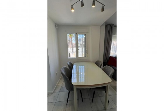 Revente - Villa - Torrevieja - Aguas nuevas 1