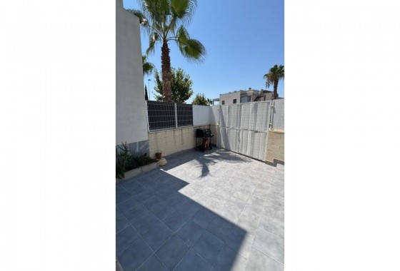 Revente - Villa - Torrevieja - Aguas nuevas 1