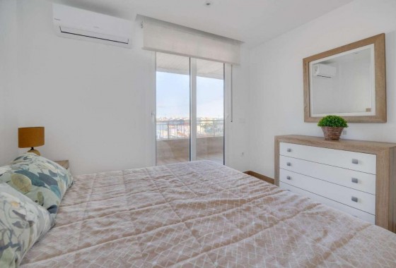 Revente - Appartement - Torrevieja - Acequion