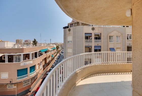Segunda Mano - Apartamento - Torrevieja - Estacion de autobuses