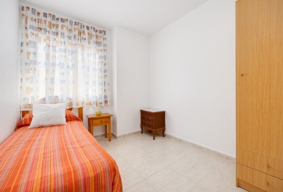 Segunda Mano - Apartamento - Torrevieja - Estacion de autobuses