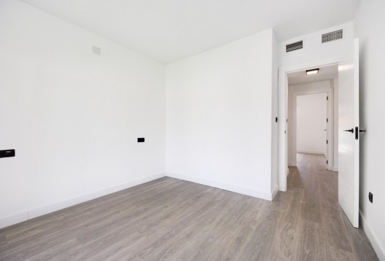 Segunda Mano - Chalet - Torrevieja - El limonar