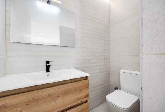 Segunda Mano - Chalet - Torrevieja - El limonar