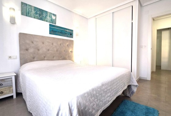 Segunda Mano - Apartamento - Torrevieja - Estacion de autobuses