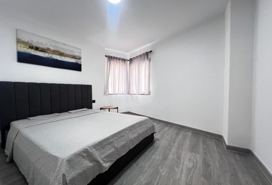 Resale - Apartment - Torrevieja - torrevieja