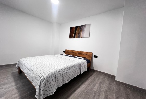 Resale - Apartment - Torrevieja - torrevieja