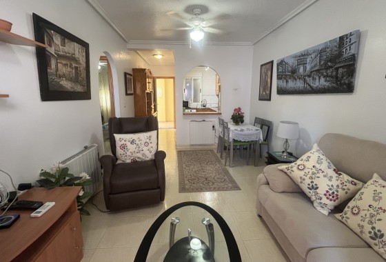 Resale - Apartment - Algorfa